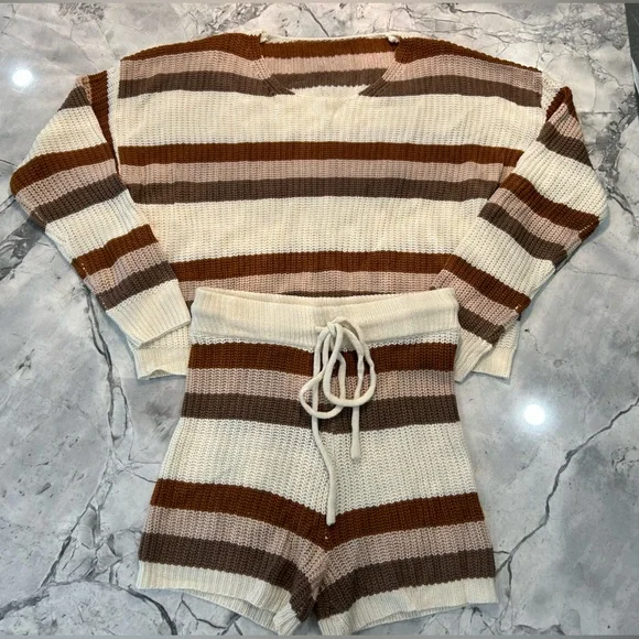 Knit Lounge Set 🤎 - Picture 4 of 6